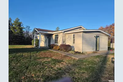 1100 Moore Street, Eldorado, IL 62930 - Photo 14