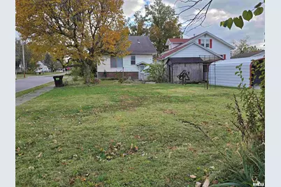 500 W Sloan Street, Harrisburg, IL 62946 - Photo 8