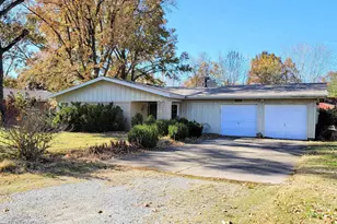 202 Westernaire Dr, Marion, IL 62959 - Photo 40