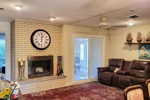 202 Westernaire Dr, Marion, IL 62959 - Photo 20