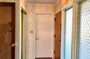 202 Westernaire Dr, Marion, IL 62959 - Photo 4