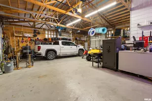 221 E Gore St, Orangeville, IL 62939 - Photo 16