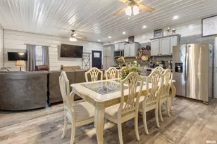 221 E Gore St, Orangeville, IL 62939 - Photo 6