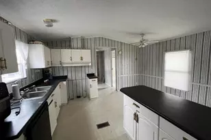 112 N Old Marion Rd, Orangeville, IL 62939 - Photo 10