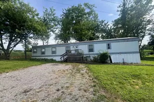 112 N Old Marion Rd, Orangeville, IL 62939 - Photo 1