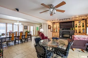 105 Woodlake Ln, Eldorado, IL 62930 - Photo 16