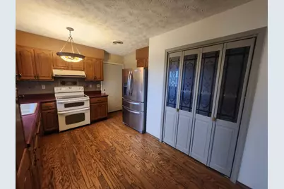 904 S Sunset Terrace Drive, Pinckneyville, IL 62274 - Photo 20