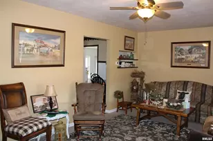 2639 S Broadway S Ave, Salem, IL 62881 - Photo 4