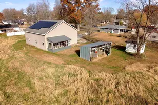 103 Watkins St, Cisne, IL 62823 - Photo 84