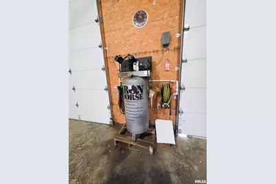 103 Watkins Street, Cisne, IL 62823 - Photo 18