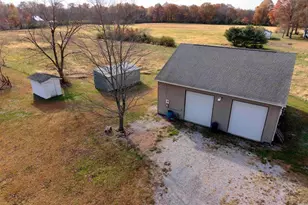 103 Watkins St, Cisne, IL 62823 - Photo 82