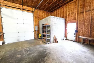 103 Watkins St, Cisne, IL 62823 - Photo 10