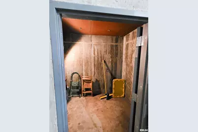 103 Watkins Street, Cisne, IL 62823 - Photo 12