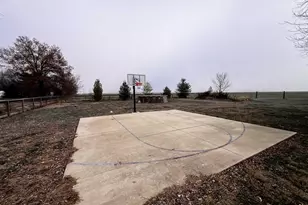 829 E Jefferson St, Morris, IL - Photo 12