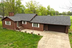 8576 Old Rte 13, Marion, IL 62959 - Photo 2