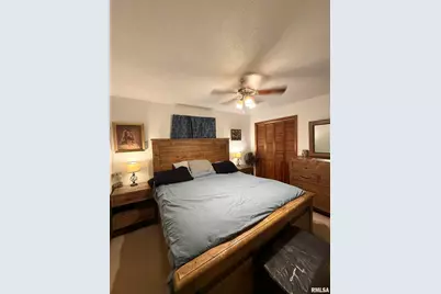 8576 Old 13 Route, Marion, IL 62959 - Photo 16