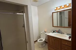 8576 Old Rte 13, Marion, IL 62959 - Photo 20
