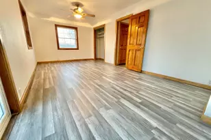 274 Oaktree Ave Ave, Salem, IL 62881 - Photo 4