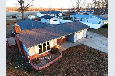 274 Oaktree Ave Avenue, Salem, IL 62881 - Photo 1