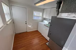 403 Wortby St, Odin, IL 62870 - Photo 8