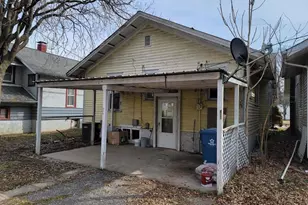 334 S Lincoln Blvd, Centralia, IL 62801 - Photo 4