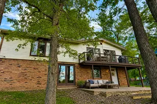 15981 Hillcrest Dr, Effingham, IL 62401 - Photo 4