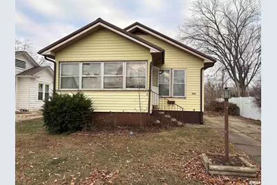 433 Linden, Centralia, IL 62801 - Photo 1