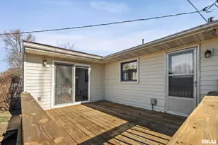 20 Bel-Air Dr, Centralia, IL 62801 - Photo 6