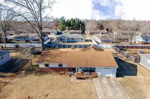 20 Bel-Air Dr, Centralia, IL 62801 - Photo 32