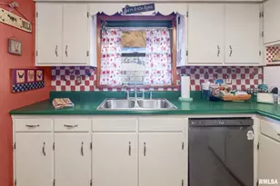 20 Bel-Air Dr, Centralia, IL 62801 - Photo 16