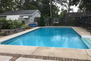 821 E 6th St, Centralia, IL 62801 - Photo 16