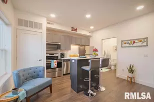 801 Bend Blvd Blvd, East Moline, IL 61244 - Photo 4