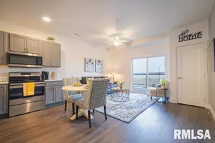 801 Bend Blvd Blvd, Moline, IL 61244 - Photo 4