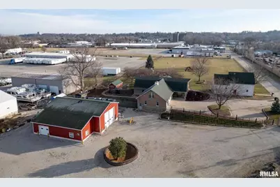 225 34th Avenue, Rock Island, IL 61201 - Photo 1