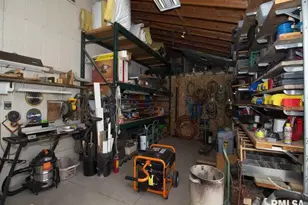 225 34th Ave, Rock Island, IL 61201 - Photo 44