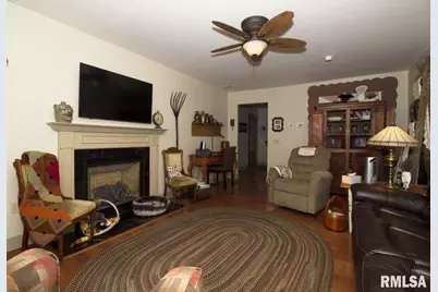 225 34th Avenue, Rock Island, IL 61201 - Photo 34