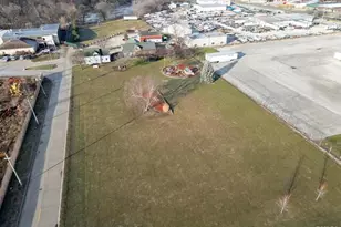 225 34th Ave, Rock Island, IL 61201 - Photo 6