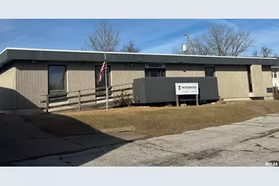 1020 Lincoln Road, Bettendorf, IA 52722 - Photo 2