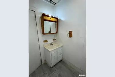 716 W 3rd Street, Kewanee, IL 61443 - Photo 42