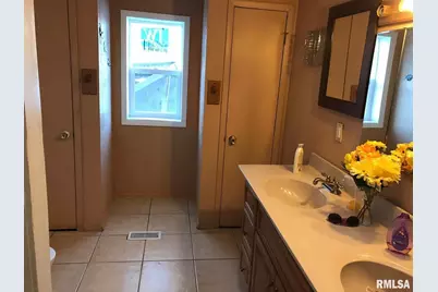 716 W 3rd Street, Kewanee, IL 61443 - Photo 34