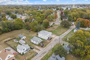 716 W 3rd St, Kewanee, IL 61443 - Photo 6
