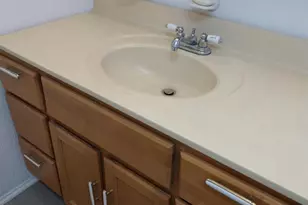 716 W 3rd St, Kewanee, IL 61443 - Photo 36