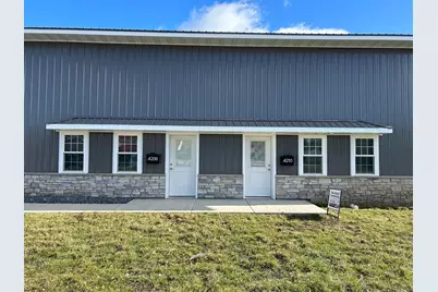 4206 7th Street #D, East Moline, IL 61244 - Photo 2