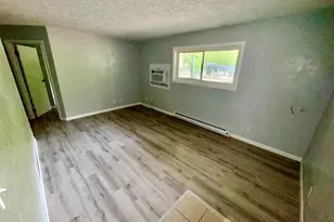 4211 US Hwy 6, Coal Valley, IL 61240 - Photo 6