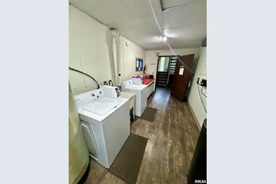 4211 US Hwy 6, Coal Valley, IL 61240 - Photo 2