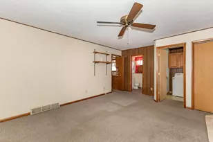 304 S 5th Ave, NewWindsor, IL 61465 - Photo 8