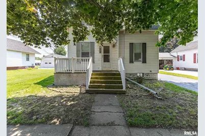 304 S 5th Avenue, NewWindsor, IL 61465 - Photo 1