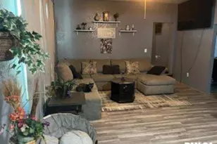 701 3rd St, Seaton, IL 61476 - Photo 2