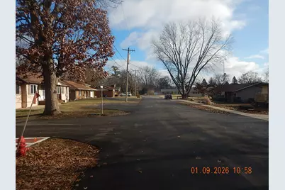 525 E Marion Street, Princeton, IL 61356 - Photo 12