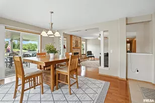 106 Valley View Dr, Sherrard, IL 61281 - Photo 10